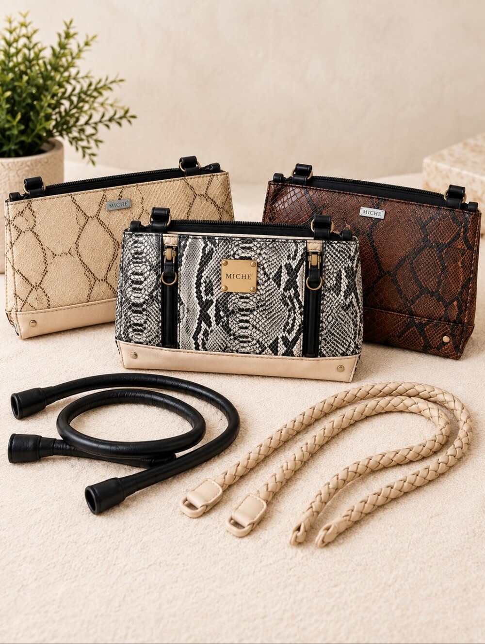 Miche Interchangeable Purse Bundle 3 Snakeskin Shells 4 Straps